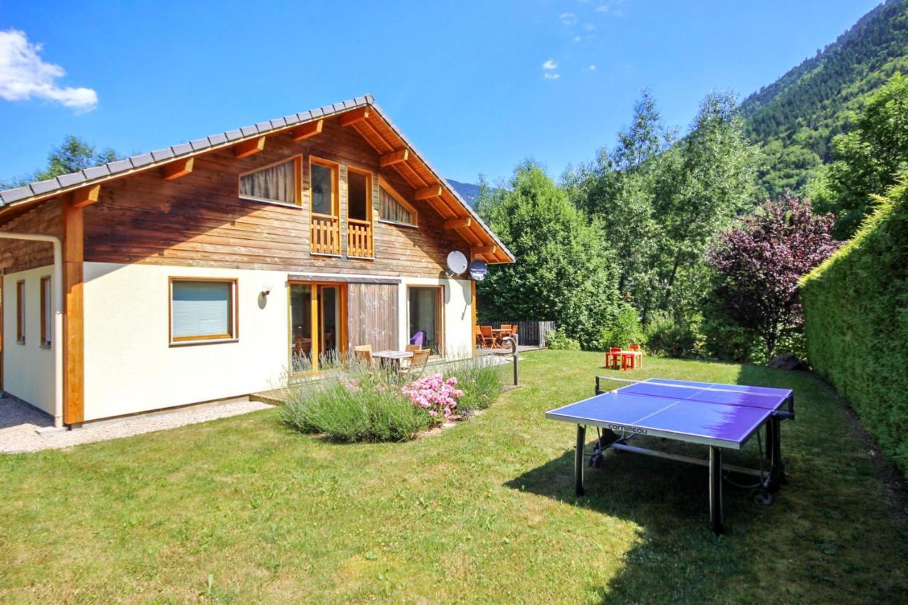 Spacious Chalet Near The Ski Area Villa Saint-Jean-d'Aulps Exterior photo